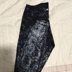 Lululemon speckled leggings